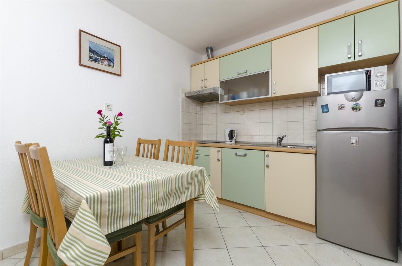Apartment Anic Bol Esterno foto